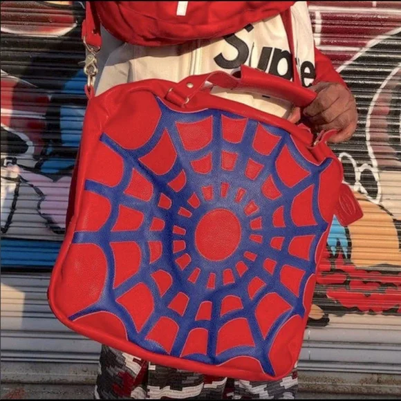 SUPREME x VANSON LEATHER–SPIDER WEB BAG - DISCONTINUED - Picture 2 of 12